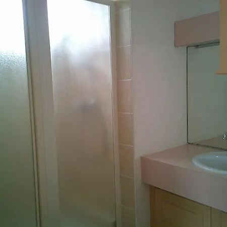 Vittoria Immobilier 7 -reglement Sur Place - Cheques Acceptes アパート