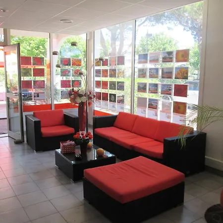 Vittoria Immobilier 7 -reglement Sur Place - Cheques Acceptes Apartment