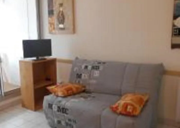 Vittoria Immobilier 7 -reglement Sur Place - Cheques Acceptes 아파트